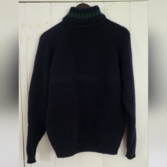 LL Bean Wool Blend Turtleneck Knit Sweater Size L - Picture 3 of 8
